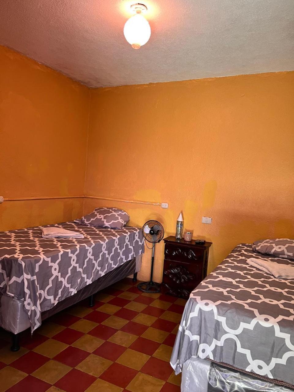 Hotel Alma Maya Antigua Exterior photo